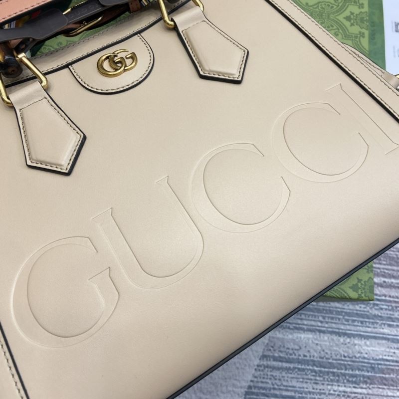 Gvc*1 tote bags